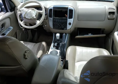 2005 Mercury Mariner from USA, damaged, VIN 4M2CU57155DJ21520